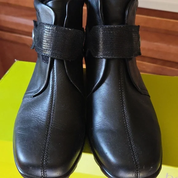 Hotter Tamara Black Leather Boots Made in England Women's Size 6.5 - Picture 5 of 10